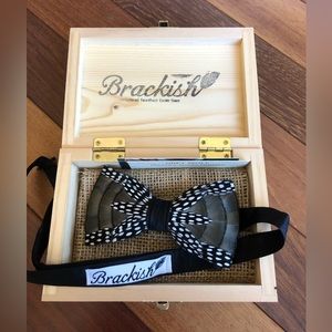 Brand New Brackish Feather Bow Tie